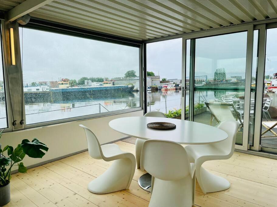 Le Grand Bordeleau Hotel Gent Eksteriør billede